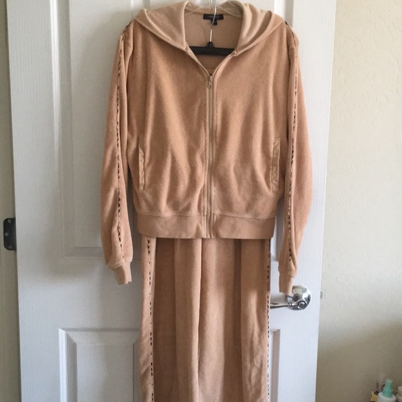 burberry jogging suit